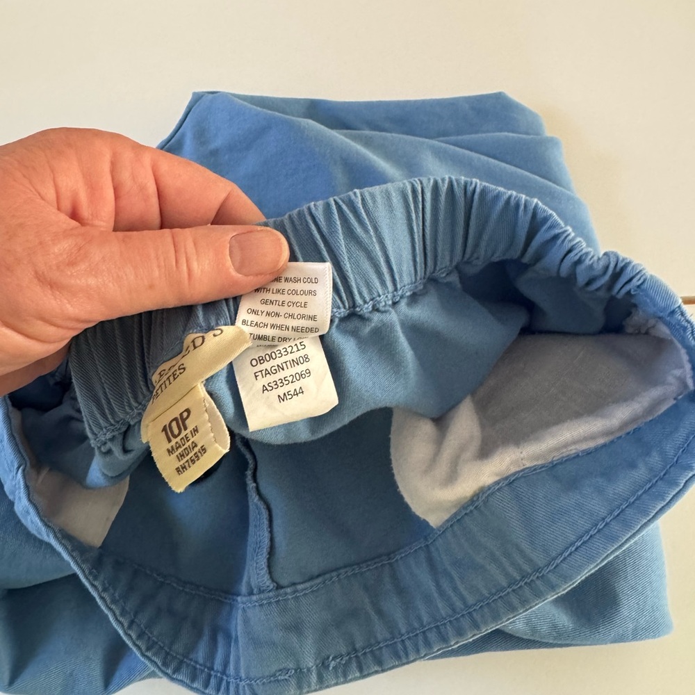 Newport Blue Women's Straight Leg Ultrasoft pull on slacks w/pockets, size 10P - Picture 7 of 12